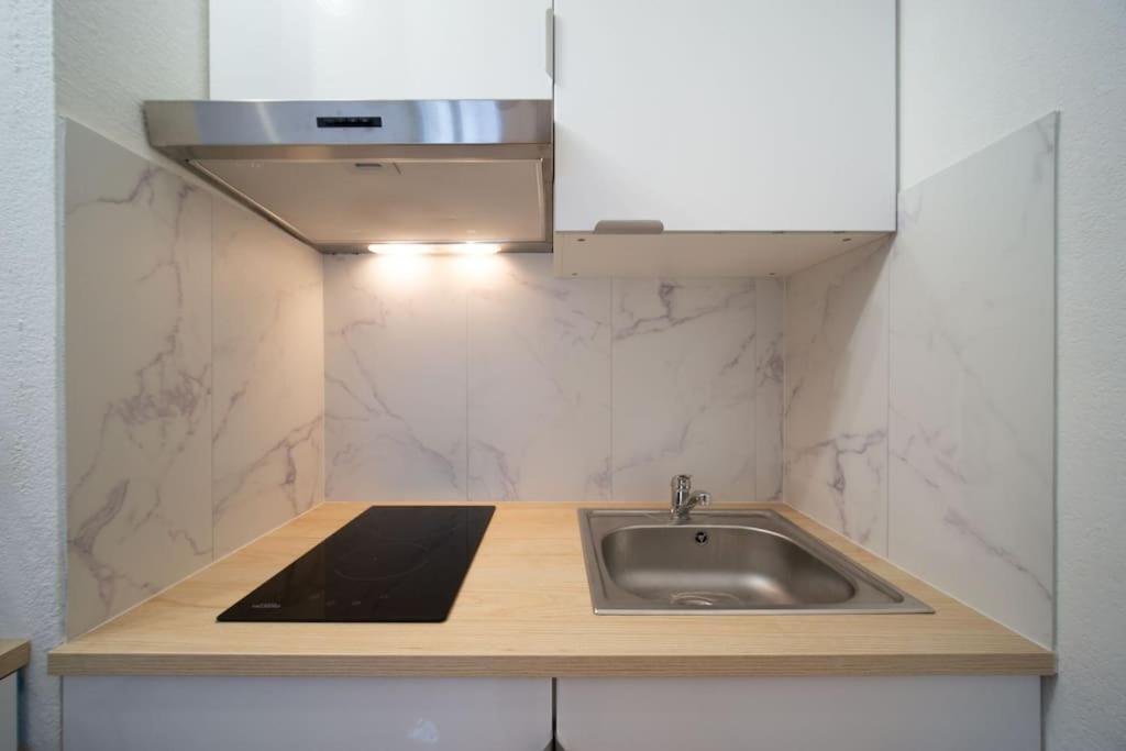 Fully Equipped Apartment 2 To 4 People St Charles Marseille Exteriör bild
